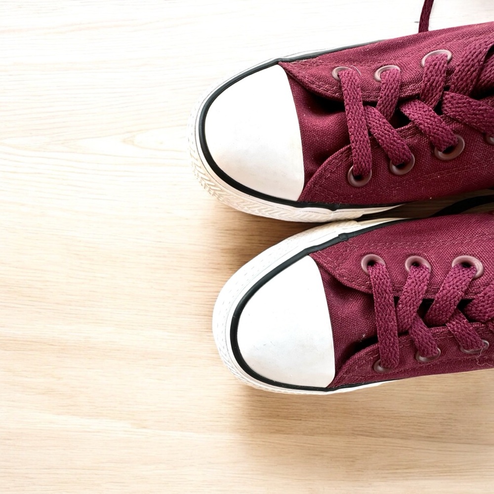 Women’s Converse Chuck Taylor All Star Low Top Sneaker-Size 8 - Picture 8 of 9
